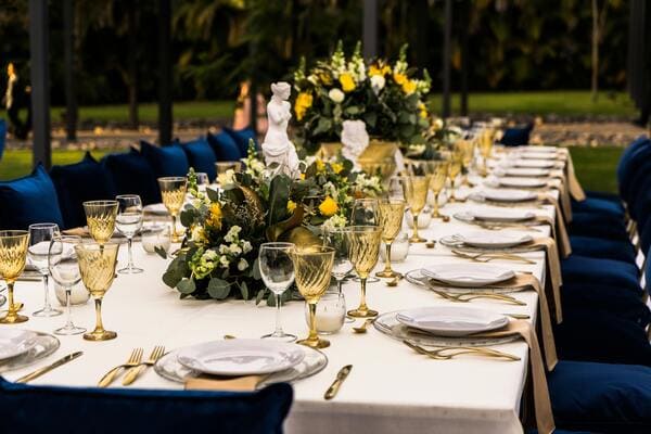 Garden Dining